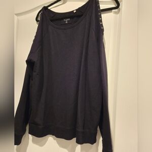 Guess Black Logo Crewneck Sweatshirt